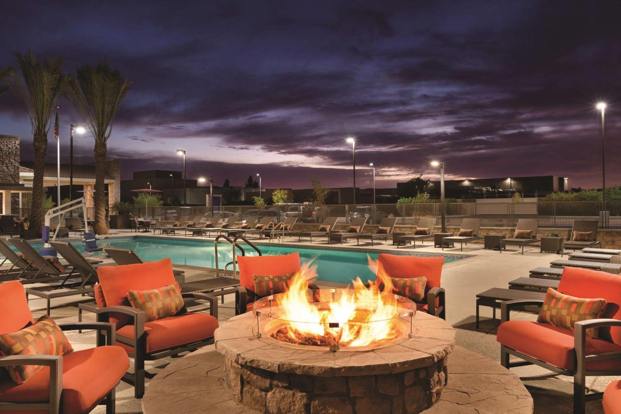 Hilton Garden Inn Phoenix-Tempe University Research Park, Az Экстерьер фото